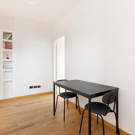 Milan Comfy Apartment X3 - With Balcony Milão Exterior foto
