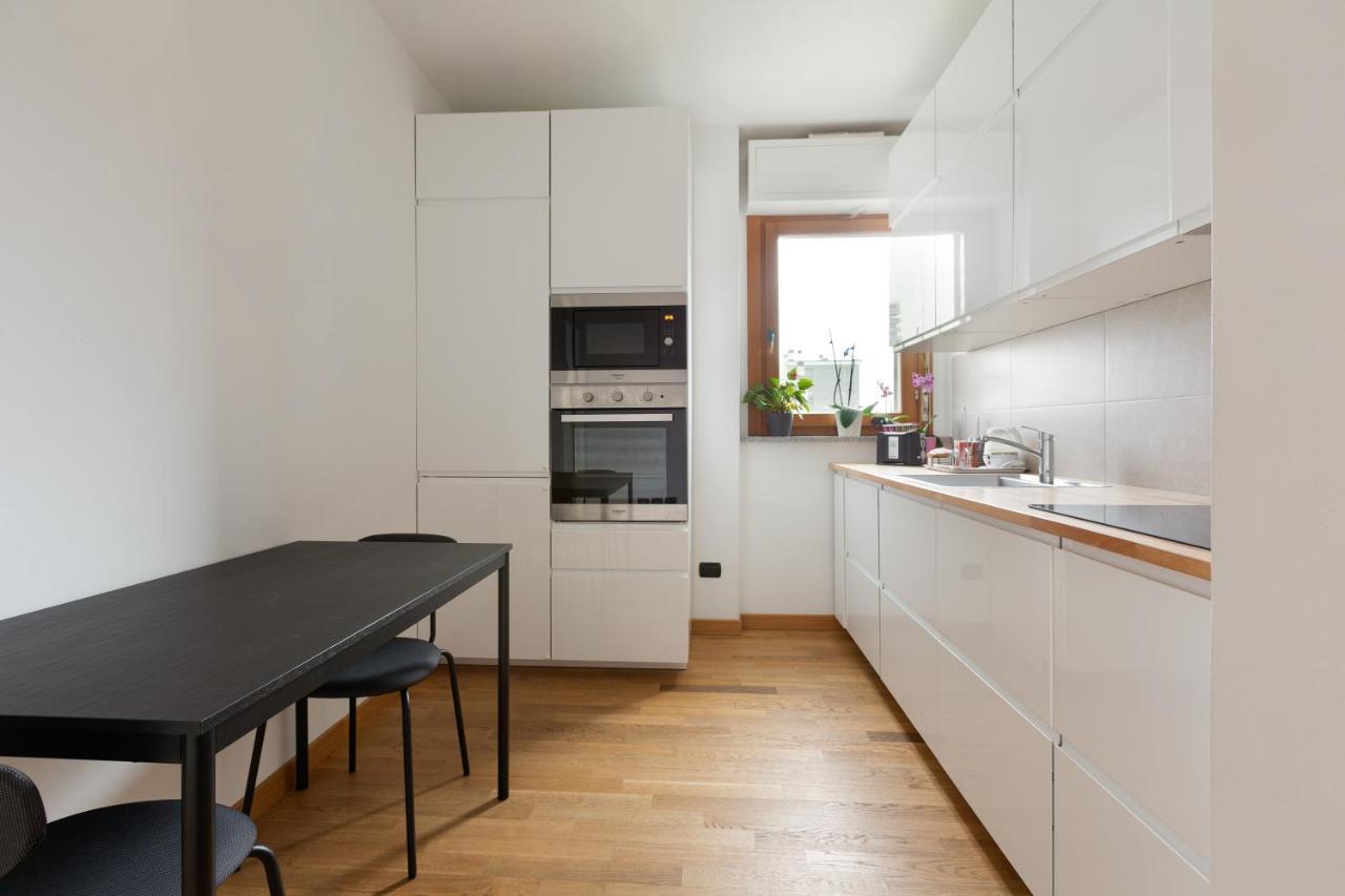 Milan Comfy Apartment X3 - With Balcony Milão Exterior foto