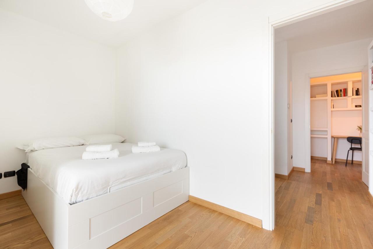 Milan Comfy Apartment X3 - With Balcony Milão Exterior foto