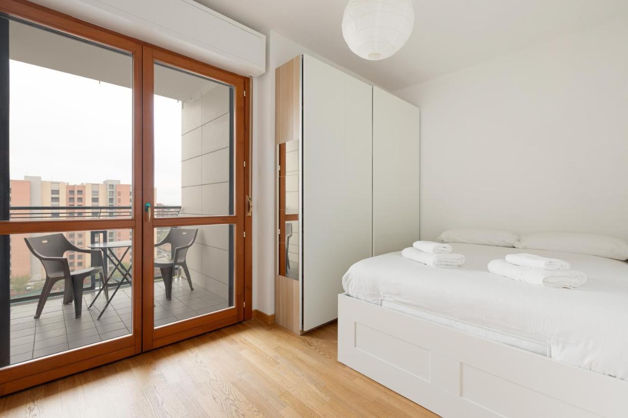 Milan Comfy Apartment X3 - With Balcony Milão Exterior foto